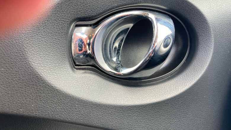 Nissan Juke 1.2 DiG-T Acenta 5dr Petrol Hatchback